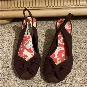 American Eagle brown wedges